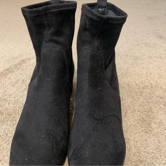 Faux suede booties - Picture 9 of 11